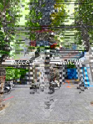 Nhà Củ Chi 200m2 4 phòng ngủ 2ty150 triệu 7x28 sổ riêng chính chủ