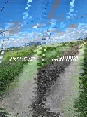 BÁN ĐẤT 1100M2 XÂY KD NHÀ TRỌ, PHÂN LÔ NHÀ VƯỜN