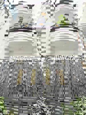 Chính chủ gửi bán nhà Gò Vấp- 2 tầng DT 4,2x13m- 3PN Đ.Quang Trung