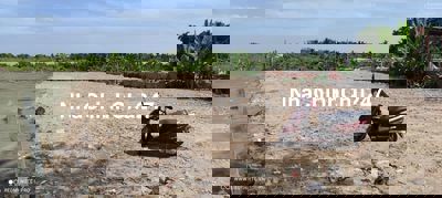 Ngộp! Cần bán nhanh! Bán đất đường 171, rạch Thi Đua. Đường xe tải lớn