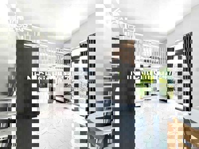 ngay NGÃ TƯ BẢY HIỀN - FULL NỘI THẤT - Siêu THOÁNG - AN NINH