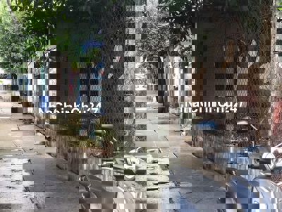 Chủ cần bán lô đất hẻm xe hơi HT17 gần Chợ Hiệp Thành . Vị trí đẹp