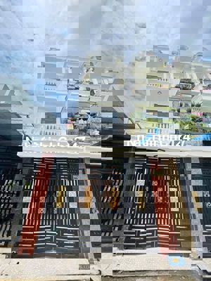 CHÍNH CHỦ CẦN BÁN TRỆT 2 LẦU. P. TÂN ĐÔNG HIỆP, DĨ AN. DT 71,6M, 3PN