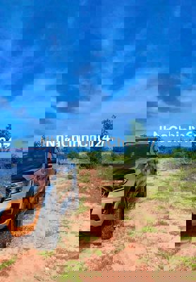 Bán 1000m2 vuông vức ngay cổng sau sân bay Phn Thiết