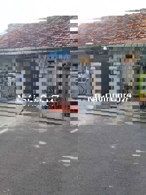 Chính chủ cần bán nhà đường 455 Lê Văn Việt.