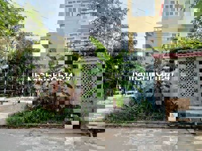 Hàng Ngộp. Siêu Rẻ. Lô Góc 2 MT HXH Đường Trường Lưu. Long Trường. Q9