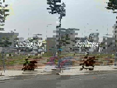 Chính chủ cần bán gấp lô đất ,trung tâm thành phố tân Uyên