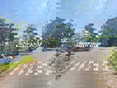 Chính chủ cần bán gấp đất Nguyễn Hàm Ninh kề lô góc giá chỉ hơn 3ty