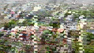 Bán đát làm nhà vườn tại N.T giá từ 700tr-2.5 tỷ cho 1000m2 đất sạch