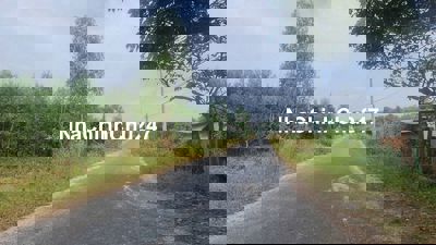 Bán 3.8 hecta đất mặt tiền Cù Chính Lan - TX LaGi giảm hơn 50% chỉ