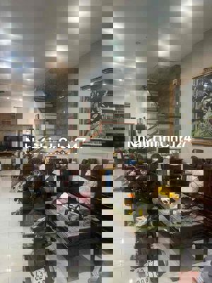 chính chủ cần bán nhà mặt tiền đường Nhân Hoà 2