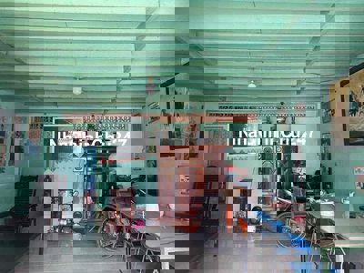 cần tiền bán nhà chợ đầu mối bình điền f7 q8 chính chủ.