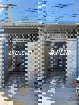 Nhà Đẹp Mới Xây Xong . Đang Bán Ngộp , Sổ Hồng Riêng , Chính Chủ