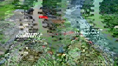 Đường xe hơi sát sông ông Kèo cần cắt lỗ