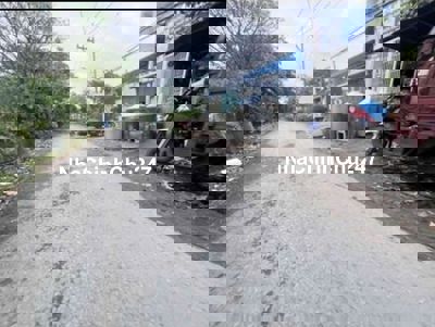 BÁN LÔ ĐẤT MẶT TIỀN KÊNH CÂY XANH 1108M²