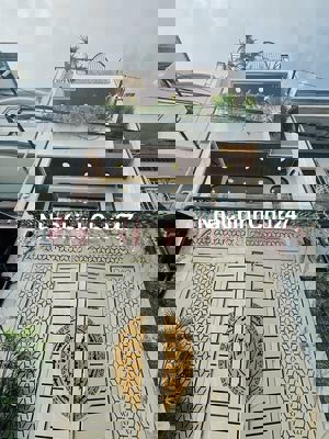 CHÍNH CHỦ BÁN 4/23F - CỘNG HÒA - HOÀNG HOA THÁM - 84M2, XÂY 3 TẦNG.