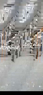 Bán nhà , Trường Chinh, HXH ,dt 40m2, 1 trệt 1 lầu, mt 4m, giá 3 tỷ