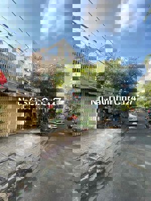 nhà mặt tiền đường nguyễn ngọc nhựt Dt 4x20 đúc 1 trệt 2 lầu