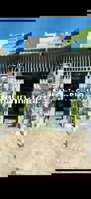 1tỷ050 cô Mai cần sang tên nhà ở Đường Bàu Gốc Tân Kiên Bình Chánh.