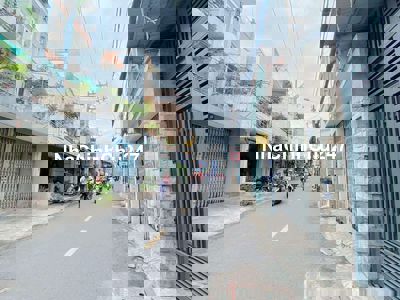 Mặt tiền hồng lạc p10 DT:4x16 nở hậu 6,5