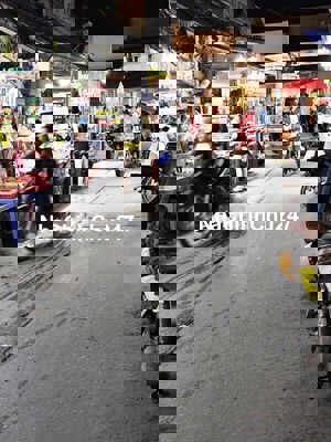 NHÀ NGAY CHỢ BÌNH THÀNH - 6x13M - KINH DOANH TÔT. CHỦ GẤP BÁN