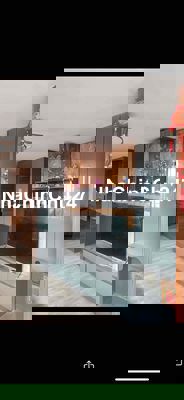 chung cư lầu 3 Trần Quý q11(7x19) 3pong 2wc nội thất có