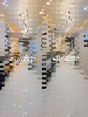 Nhà 2 lầu hẻm 115 Phạm Hữu Lầu 3PN3WC có nội thất