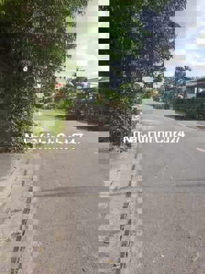 CẦN BÁN GẤP LÔ ĐẤT 105M2-GIÁ 1 TỶ 740TR -  GẦN CHỢ XUÂN THỚI THƯỢNG