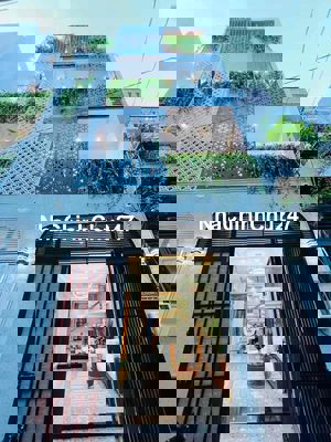 Bán nhà HXH Phan Huy Ích p14 DT:4x13 3 lầu 4pn 4wc FUll Nội thất