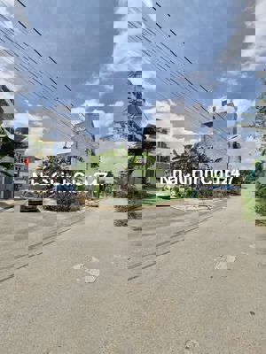 Bán lô đất góc 2 Mt gần khu dân cư đảo Kim Cương q9, 8x13m