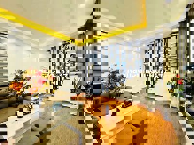 Bán nhà Yên Duyên 50m², 5 tầng, 3PN, ô tô đỗ cổng, gần hồ, 6 tỷ