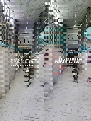 Chính chủ bán: hẻm xe tải QL 1A, 3 PN, dt 4.3*25 m, trung tâm thị trấn