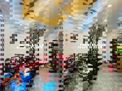 Xã Đàn 42m2, 2 thoáng, nhà dân xây mới, ngõ ba gác thông, cực gần phố