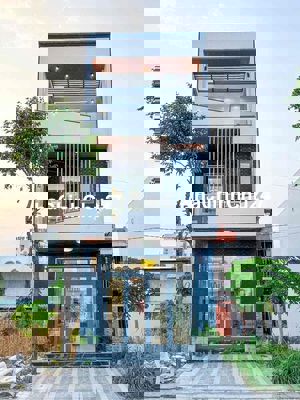 NHÀ PHỐ 2 LẦU FULL NỘI THẤT ĐƯỜNG D7 KHU HỒNG LOAN