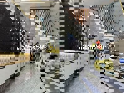 NHÀ CHÍNH CHỦ CẦN BÁN,GẦN CHỢ, TRƯỜNG HỌC CÁC CẤP, BÌNH TÂN.