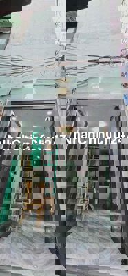 Bán nhà Lê Thị Bạch Cát 2 lầu mới đẹp giá 2 tỷ450 SHR chính chủ