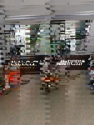 Nhà Full nội thất 1 Trệt Lửng 3 Lầu 5x18m 4 Phòng Khu Hoàng Quốc Việt