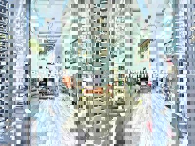 Nhà full nội thất 1 trệt 2 lầu 3PN HXT Khuông Việt gần Đầm Sen