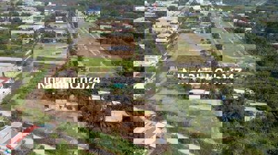 cần bán lô đất 3 mặt view sông