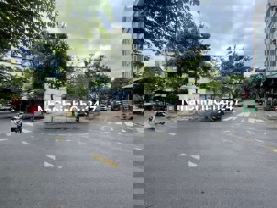 Cần Bán lô góc 2 Mặt Tiền Cù Chính Lan 
- Quận Thanh Khê