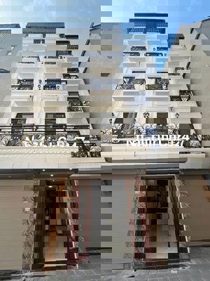 Nhà 4 tầng đã hoàn thiện ở được luôn-Ngõ cực rộng-vuông vắn,giá cực rẻ