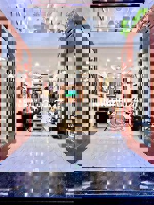 Bán nhà đẹp phố Bồ Đề Long Biên, 6 tầng hiện đại – nhỉnh 7 tỷ