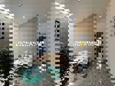 🔑 CHÍNH CHỦ BÁN NHÀ VỊ TRÍ ĐẸP NGAY QL1A – TP TÂN AN – SHR –GIÁ 2,5 TỶ