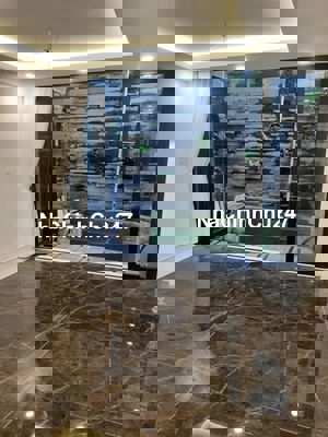 CHÍNH CHỦ BÁN 488/10E CỘNG HÒA, DÒNG TIỀN 30TR, N4,5*17M, 5 TẦNG