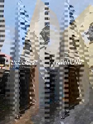 3.3 tỷ X 5T Đồng Mai-Ôtô đỗ đầu cổng,về ở ngay,gần QL6,GA TẦU ĐIỆN 15P