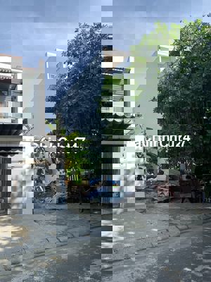 đất nam cẩm lệ,gần trường cấp 3, gần chợ,tiện sinh hoạt, trung lương 7