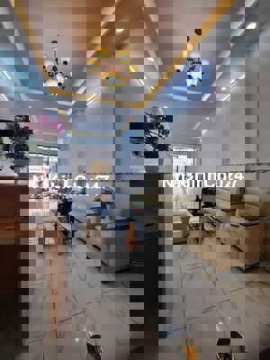 📍 NHÀ ĐẸP TÊN LỬA💥 ĐƯỜNG 10M 4X15m 4 Tầng 5PN Ở NGAY✅