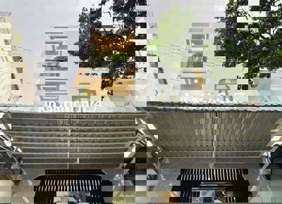 Chính chủ kẹt tiền bán nhanh nhà Thích Quảng Đức, PN– Giá rẻ nhất