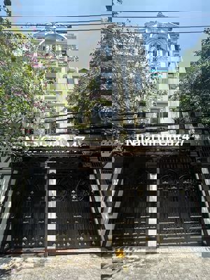 Nguyên Căn MT Đường A4, Khu K300_ 8x20m_Trệt 3 Lầu_ Nội Thất Cơ Bản