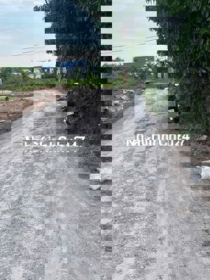 CẦN BÁN GẤP LÔ ĐẤT 162 FULL THỔ CƯ SHR XÂY DỰNG TỰ DO GIÁ 2TY8